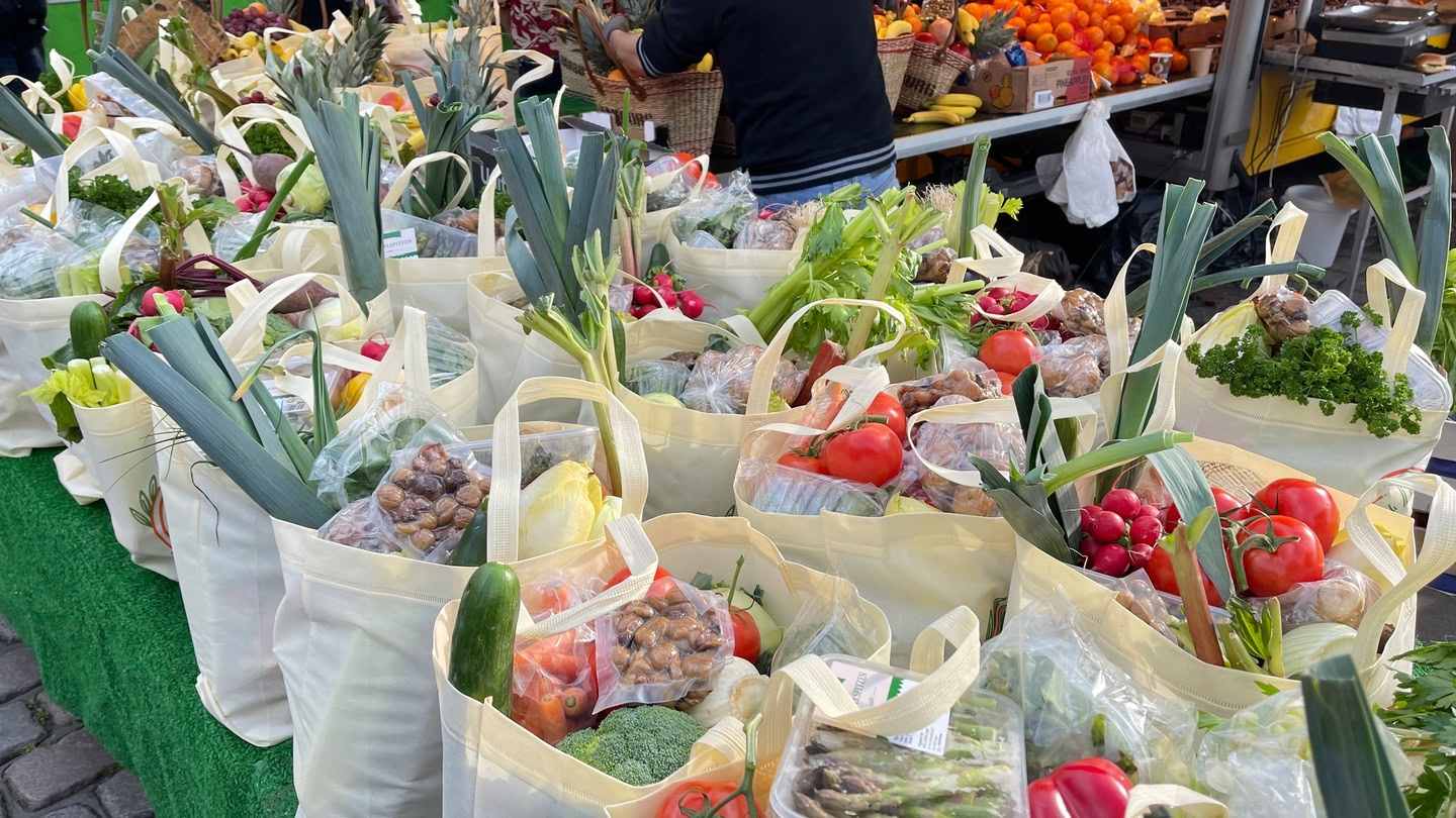 萨姆与马库斯的汉堡港鱼市冒险